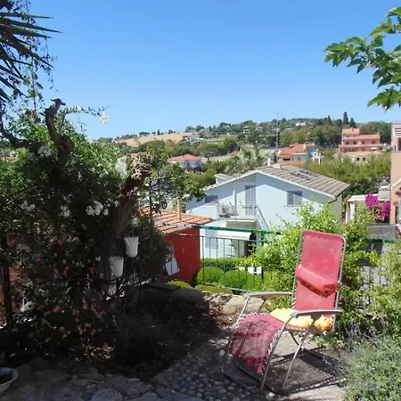 N239 - Numana, Cielo-Terra Con Vista Mare *