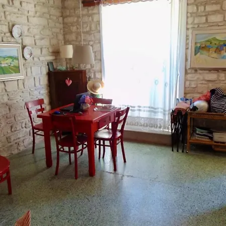 N239 - Numana, cielo-terra con vista mare Apartamento *