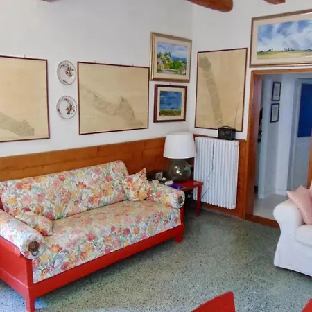 N239 - Numana, Cielo-Terra Con Vista Mare Daire
